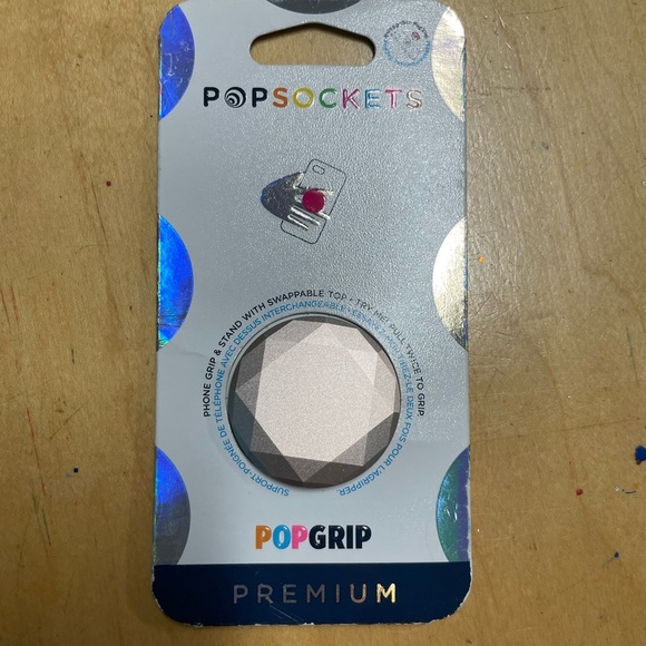 PopSockets PopGrip Metallic Diamond Cell
Phone Grip & Stand RoseGold 3D textured - Picture 1 of 4